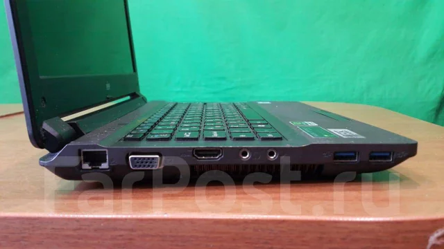 DNS. 14.1", ��� 4 ��, ���� 4���, WiFi: 1, Bluetooth: 1, ����������� �� 8��. ����