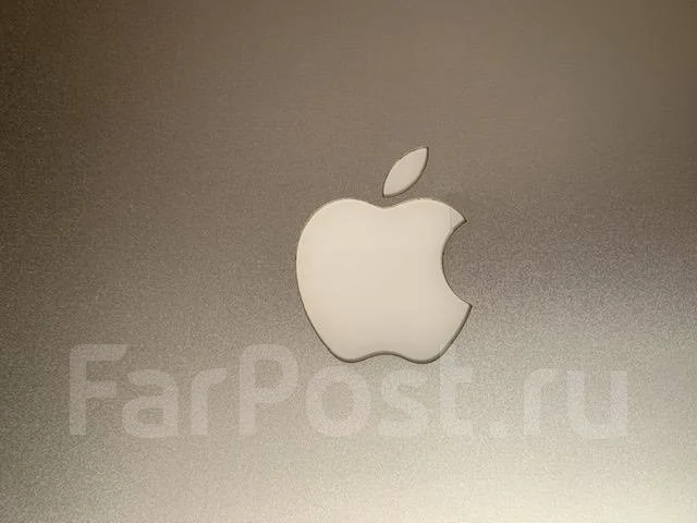 Apple MacBook Air 11. WiFi: 1 ����