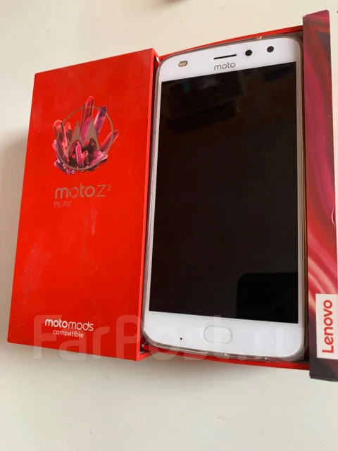 Moto Z2 Play. �/�, ������� ����