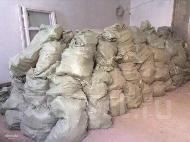 Вывоз Мусора, Грузчики, Демонтажные работы, Демонтаж плитки окон двери ...