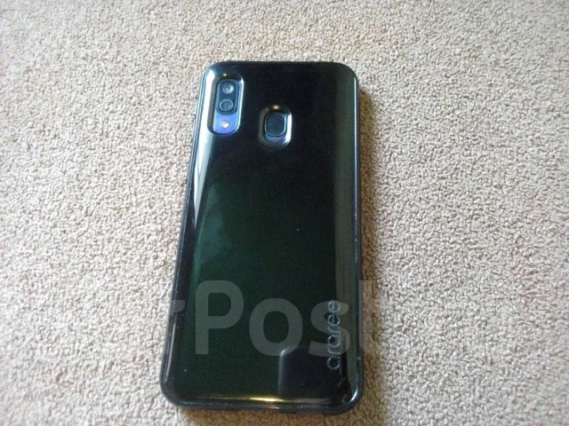 Samsung Galaxy A40. �/�, �����, 4G LTE, Dual-SIM, NFC ����