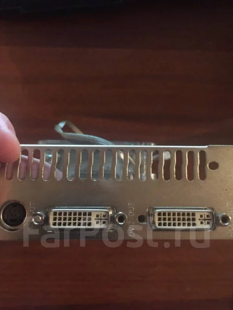 GeForce 9600 GT ����