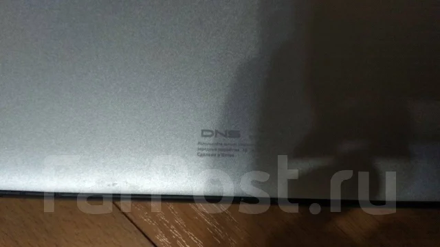 DNS AirTab M100 ����