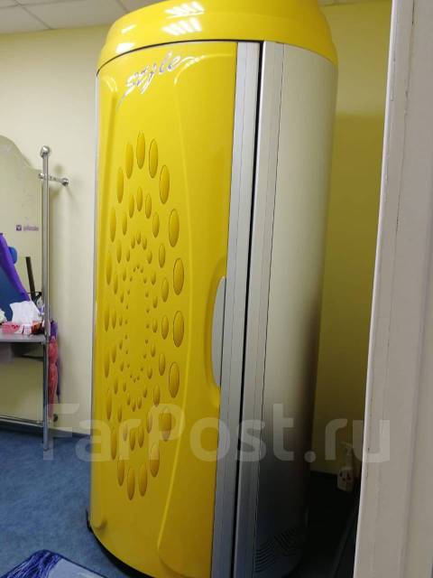 Итальянский солярий Style XL 48/180 с комплектом ламп, б/у, в наличии ...