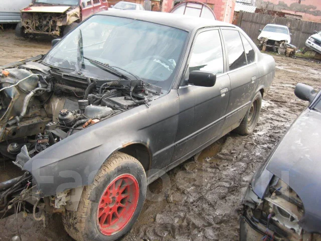 BMW 5-Series. WBAHA71030GG51007, 33787546 ����