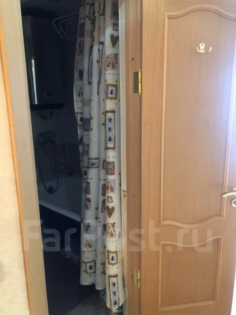 1-���������, ����� ������� 15. ����������� �����, ������� ����, 29,9���.��., 2/5 ���� ����