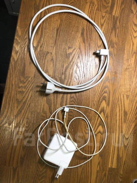 Apple MacBook Pro 15 2015 Mid. 15.4", 2,2����, ���� 256���, WiFi: 1, Bluetooth: 1, ����������� �� 9��. ����