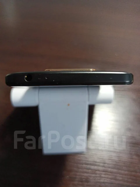 ZTE Blade V8. �/�, ������, 4G LTE, Dual-SIM, ��������� ����
