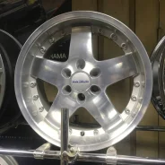 Radius. 8.5x18", 6x114.3, ET22, �� 72,6���. ����