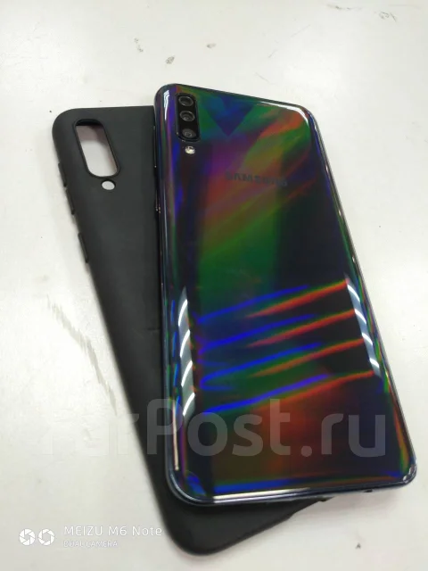Samsung Galaxy A50. �/� ����