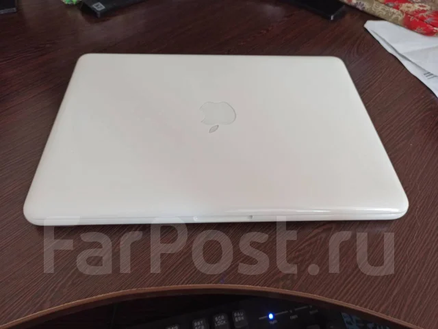 Apple MacBook Pro 13 2010 Mid. 13", 2,3����, ��� 4 ��, ���� 256���, WiFi: 1, Bluetooth: 1, ����������� �� 15��. ����