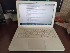 Apple MacBook Pro 13 2010 Mid. 13", 2,3����, ��� 4 ��, ���� 256���, WiFi, Bluetooth, ����������� �� 15��. ����