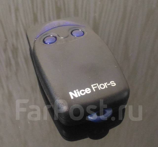 Оригинальный пульт для шлагбаумов и ворот NICE FLO2R-S, новый, в ...