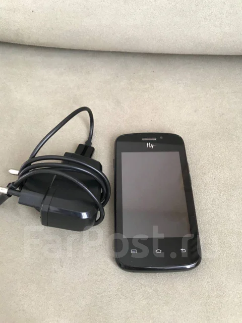 Fly IQ239 Era Nano 2. �/�, ������, 3G, Dual-SIM ����
