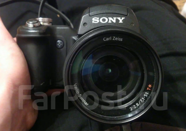 Sony Cyber-shot DSC-F828. 8 - 8.9 �� ����