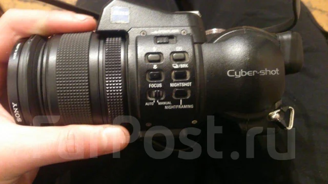 Sony Cyber-shot DSC-F828. 8 - 8.9 �� ����