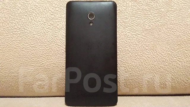 Asus ZenFone 5. �/�, ������, 3G, Dual-SIM ����