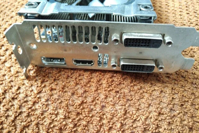 GeForce GTX 650 ����