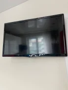 LG 24LH450U. LED ����