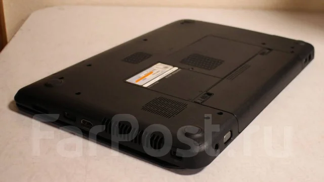 Dell Inspiron N5010. 15.6", 2,4����, ��� 4 ��, ���� 640���, WiFi: 1, Bluetooth: 1 ����