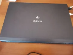 DEXP Atlas H115. 15.6", 2,4����, ��� 8 ��, ���� 500���, WiFi: 1, Bluetooth: 1, ����������� �� 4��. ����