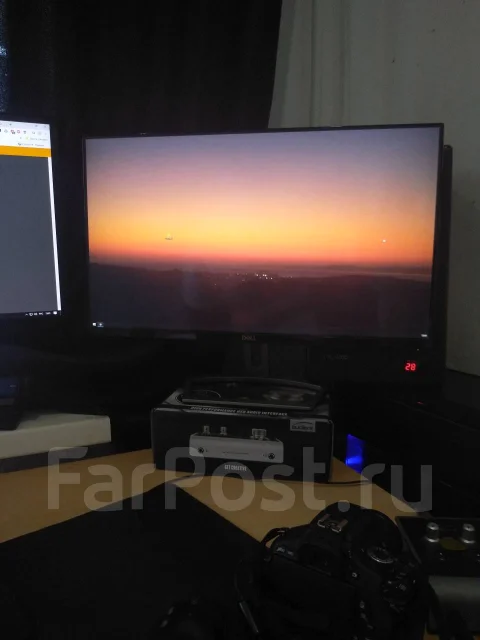 Dell. 23" ����