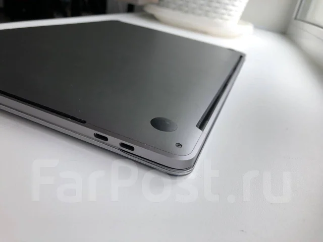 Apple MacBook Pro 15 2017 Mid MPTT2. 15", 2,8����, ��� 16 ��, ���� 512���, WiFi: 1, Bluetooth: 1, ����������� �� 9��. ����