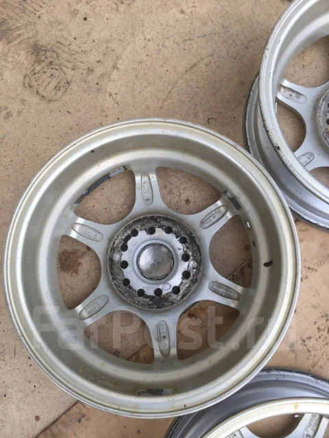 Krait. 4.5x14", 4x100, 4x114.3, ET43, �� 70���. ����