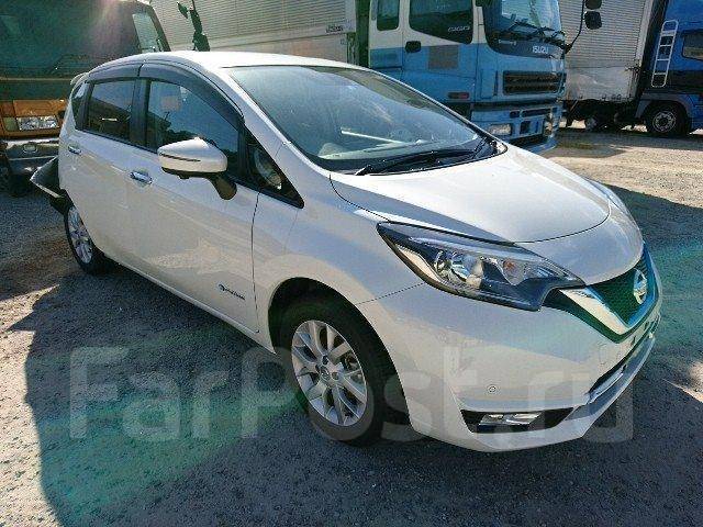 Nissan note 2018 год