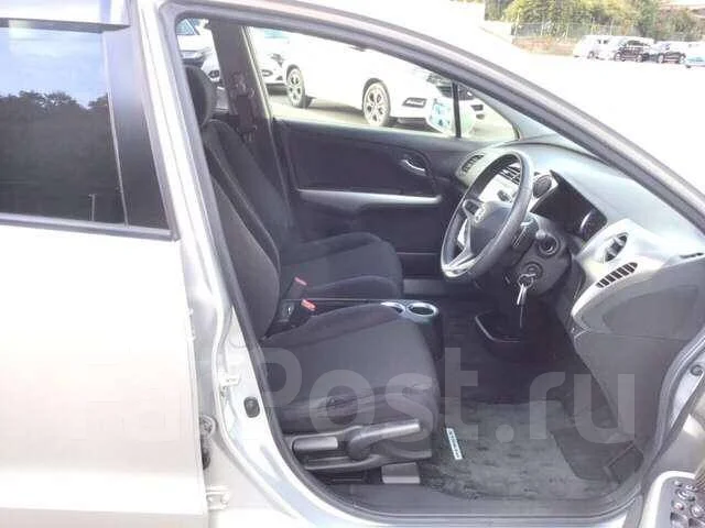 Honda Stream. ��������, ��������, 1.8 (140��.�.), ������, 100����. ��. ��� ����� �� ������� ����