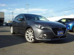 Mazda Axela. ��������, ��������, 2.0 (155��.�.), ������, 65����. ��. ��� ����� �� ������� ����