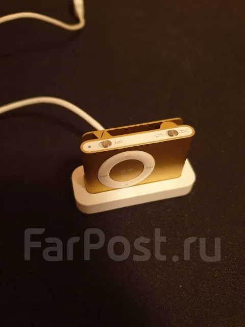 Apple iPod shuffle. ����