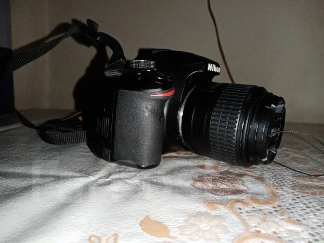 Nikon D3200 Kit. 20 � ����� �� ����