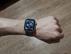 Apple Watch Series 4. GPS, NFC, IP68 ����