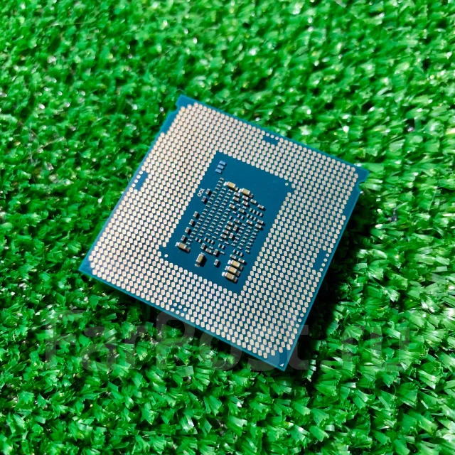 Intel Core i3-6100 ����