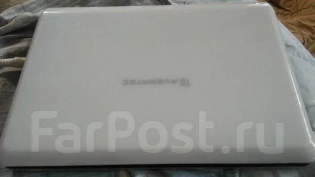 Averatec. 10.4", 1,5����, ��� 1024 ��, ���� 150���, WiFi: 1, Bluetooth: 1, ����������� �� 2��. ����