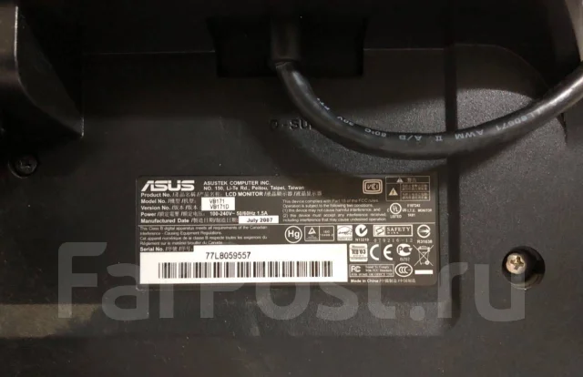 Asus. 17" ����