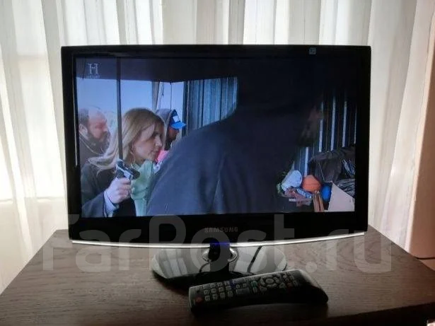 Samsung. 18.5" ����