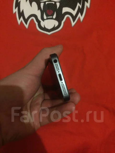 Apple iPhone 5. �/�, ������, 4G LTE ����