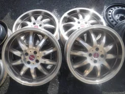 Ultra Phantom. 7.0x17", 4x100, ET42, �� 73,1���. ��� ����� �� ����������� ������ ����