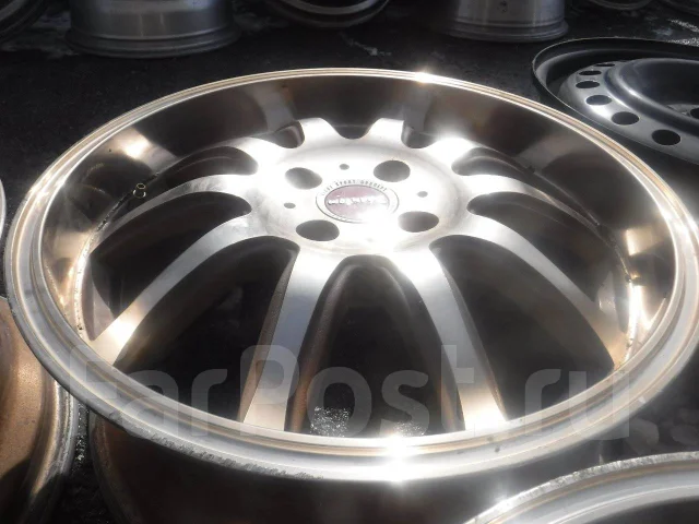 Ultra Phantom. 7.0x17", 4x100, ET42, �� 73,1���. ��� ����� �� ����������� ������ ����