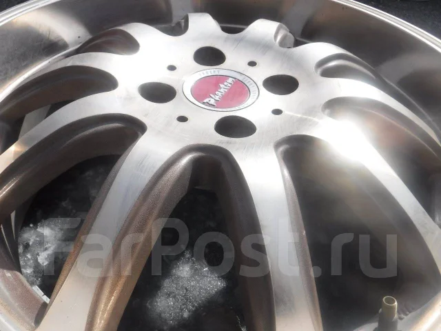 Ultra Phantom. 7.0x17", 4x100, ET42, �� 73,1���. ��� ����� �� ����������� ������ ����