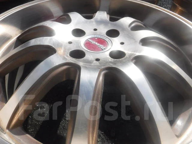 Ultra Phantom. 7.0x17", 4x100, ET42, �� 73,1���. ��� ����� �� ����������� ������ ����