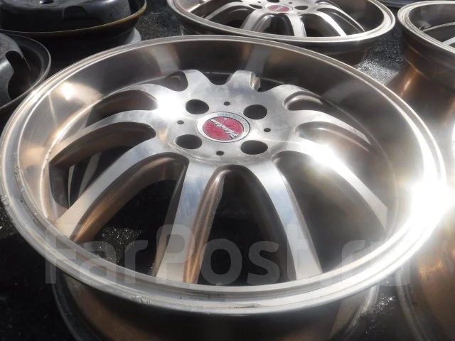 Ultra Phantom. 7.0x17", 4x100, ET42, �� 73,1���. ��� ����� �� ����������� ������ ����