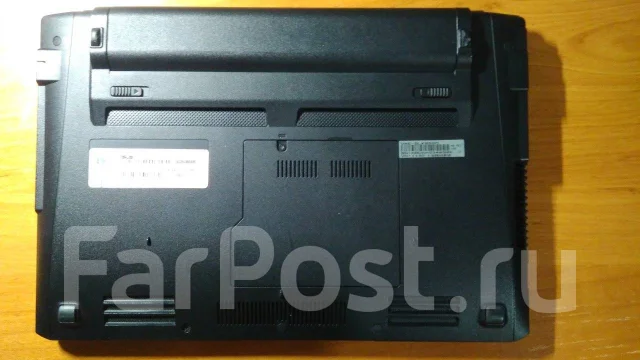 Asus Eee PC VX6 Lamborghini. 12.1", 1,8����, ��� 4 ��, ���� 300���, WiFi: 1, Bluetooth: 1, ����������� �� 4��. ����