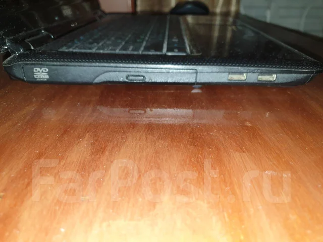 Asus K40IN. 14", ��� 4 ��, ���� 250���, WiFi: 1 ����