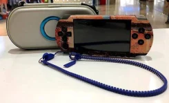 Sony PSP 2000 ����
