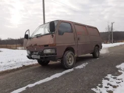 Isuzu Fargo. 4FG1 ����