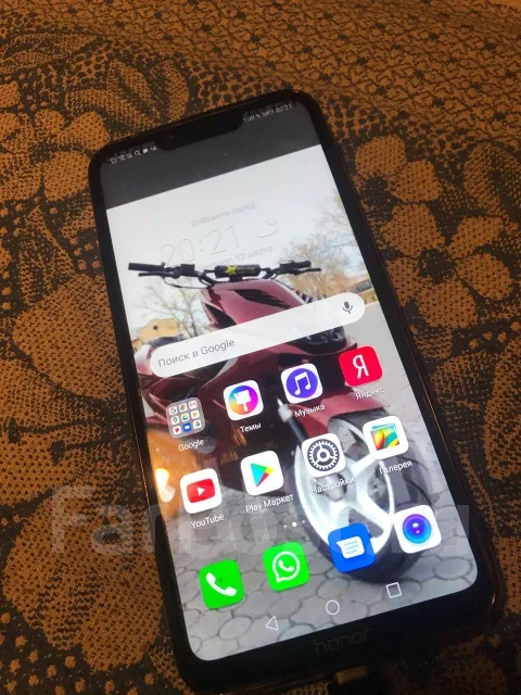 Honor Play. �/�, �������, 4G LTE, Dual-SIM, NFC ����