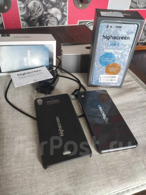 Highscreen Ice 2. �/�, ������, 3G, Dual-SIM ����